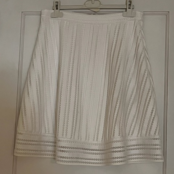 J.Crew White A-line Mini Skirt Lined size 6 - Picture 1 of 3